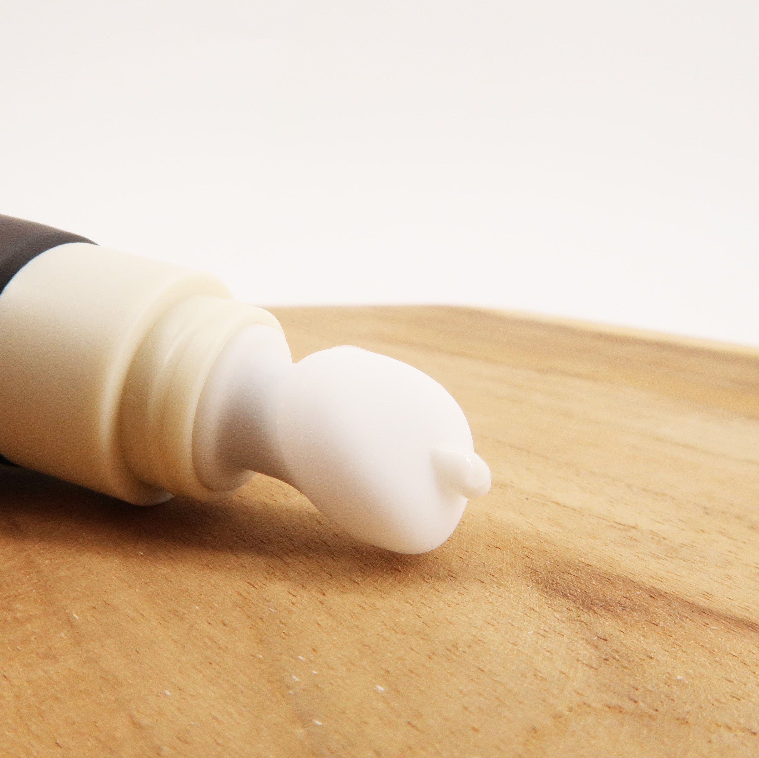 Skin1004 – Crème Yeux Centella Probio-Cica & Bakuchiol de Madagascar 20 ml